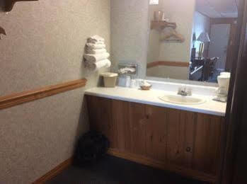 The Royal Inn Ridgway エクステリア 写真